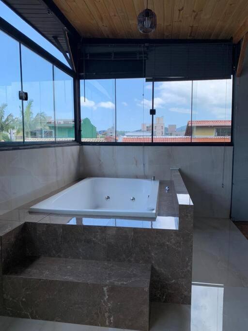 Suite Com Hidro No Centro Balneário Camboriú 외부 사진